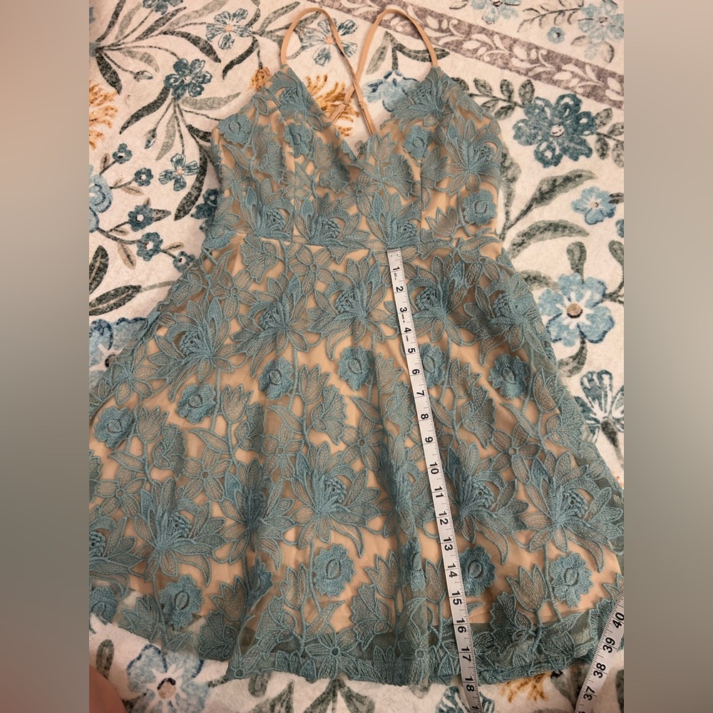 Forever 21 Blue Floral Lace Dress - Picture 7 of 9